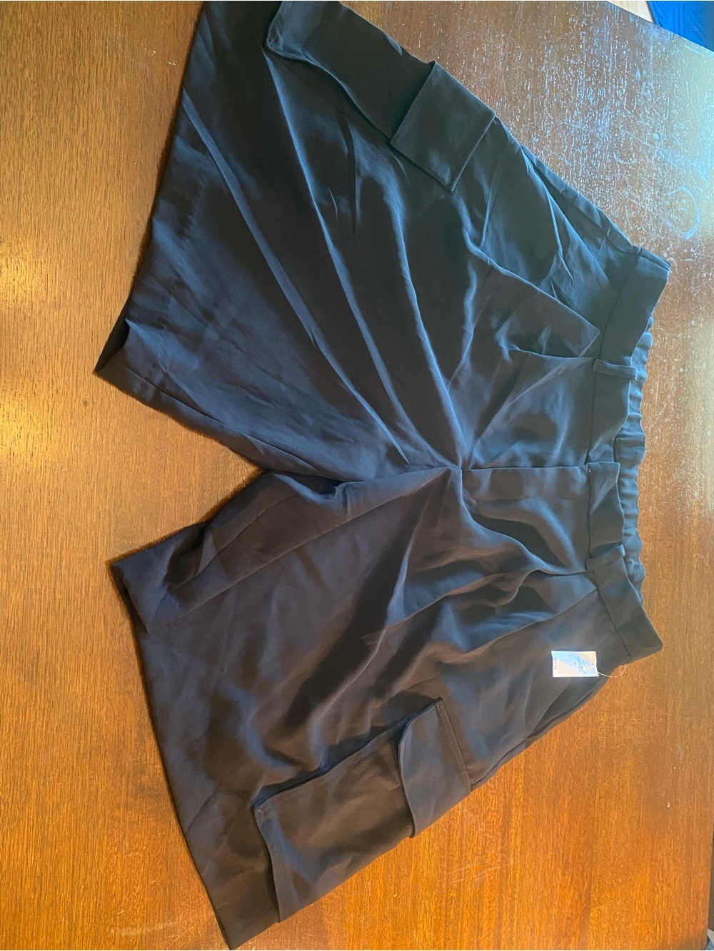 Gap Cargo navy blue Shorts mens size XL New. With Tags MSRP $70